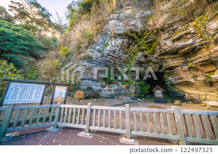 Yokosuka cityscape in Japan - Directions to Kannonzaki Lighthouse at Kannonzaki - 14B Kannon statue... 122497325