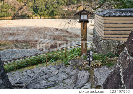 前往臥龍山莊的道路 前往臥龍山莊的道路 122497993