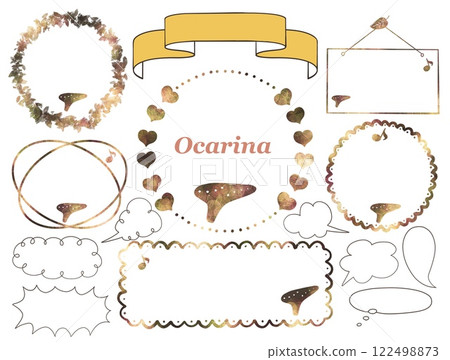 Set of hand-drawn ocarina frames and speech bubbles 122498873