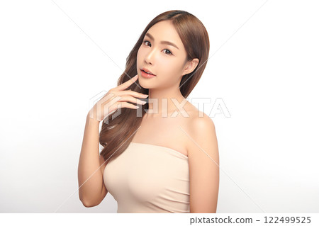 Beautiful young asian woman with clean fresh skin on white background, Face care, Facial treatment, Cosmetology, beauty and spa, Asian women portrait. 122499525