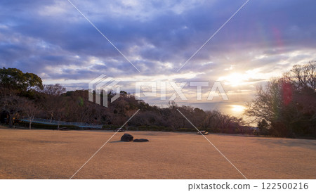 Winter at Azumayama Park in Ninomiya, Kanagawa Prefecture 122500216