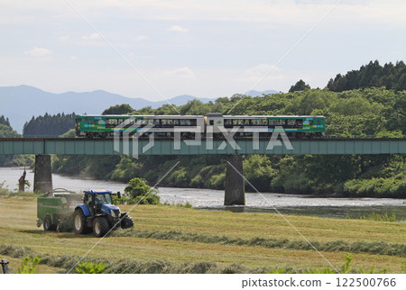 查看釜石線過山車“歡樂列車” 查看釜石線過山車“歡樂列車” 122500766