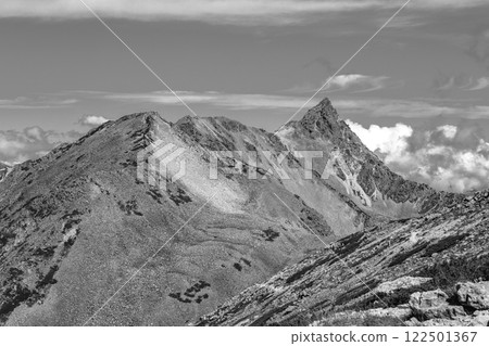 Climbing Mount Yari, one of Japan's 100 famous mountains: Mount Nakadake, Mount Okui, Mount Yari for newspaper advertisements Climbing Mount Yari, one of Japan's 100 famous mountains: Mount Nakadake, Mount Okui, Mount Yari for newspaper advertisements 122501367