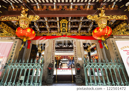 Building view of the Thian Hock Keng in Chinatown, Singapore, it's the oldest Chinese temple in Singapore and is enshrined in Mazu.  122501472
