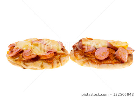 pitta with sausage isolated pitta with sausage isolated 122505948