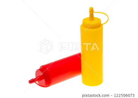 bottle with ketchup and mustard isolated 122506073