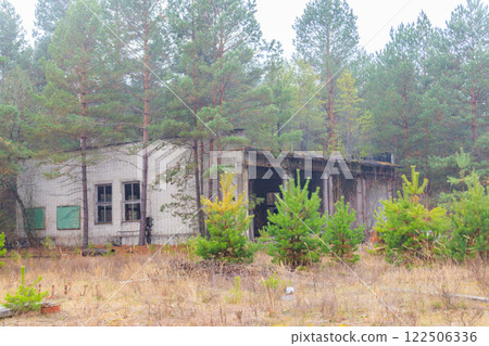 Old abandoned house in the ghost town Pripyat in Chernobyl Exclusion Zone, Ukraine Old abandoned house in the ghost town Pripyat in Chernobyl Exclusion Zone, Ukraine 122506336