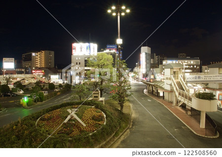 Night view of Kurashiki Station: Laser beams 122508560
