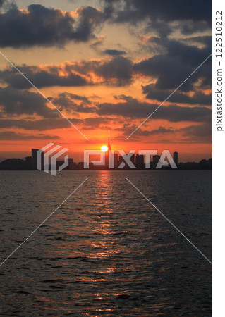 The first sunrise seen from Noko Island The first sunrise seen from Noko Island 122510212