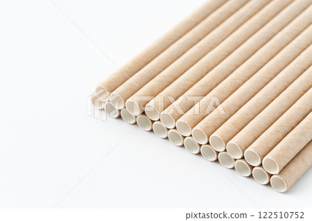 Paper straws close-up 122510752