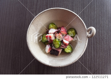 Octopus in vinegar 122511271