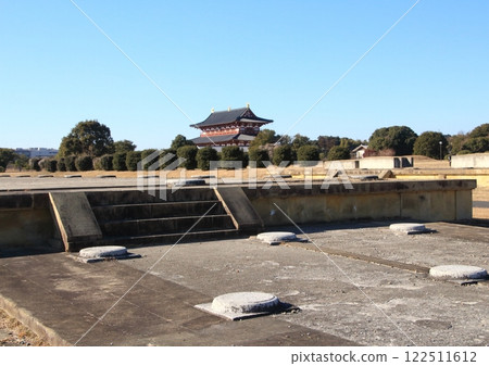 Suzakumon restored to the Heijo Palace site, a World Heritage Site in western Nara Suzakumon restored to the Heijo Palace site, a World Heritage Site in western Nara 122511612