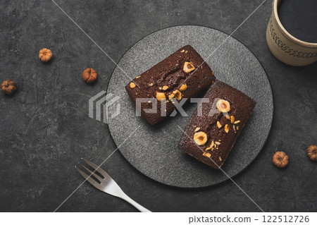 Homemade chocolate brownies with an adult feel Homemade chocolate brownies with an adult feel 122512726