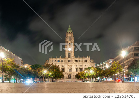 葡萄牙第二大城波爾圖非常美麗的夜景 葡萄牙第二大城波爾圖非常美麗的夜景 122514703