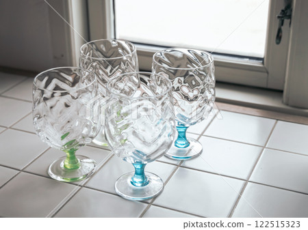 Stylish handmade fine glassware for interior decoration 122515323