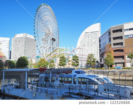 Kanagawa Prefecture, Minato Mirai scenery, December Kanagawa Prefecture, Minato Mirai scenery, December 122520888