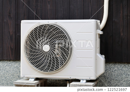 Outdoor unit of air conditioner Outdoor unit of air conditioner 122521697