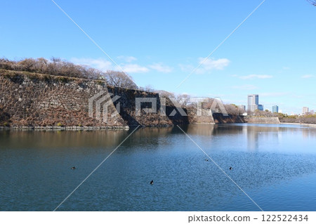 Outer moat of Osaka Castle 122522434