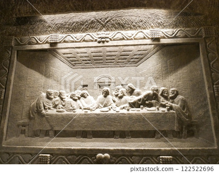 The Last Supper made of salt in the Chapel of St. Kinga in the Wieliczka Salt Mine (Poland) 122522696