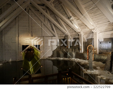 Marshal Piłsudski's Hall in the Wieliczka Salt Mine (Poland) Marshal Piłsudski's Hall in the Wieliczka Salt Mine (Poland) 122522709