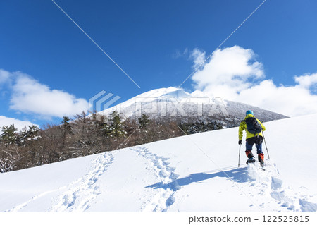 Image of snowshoe trekking at Masumizu Highlands 122525815