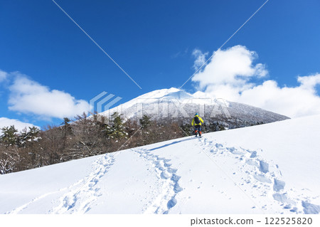 Image of snowshoe trekking at Masumizu Highlands 122525820