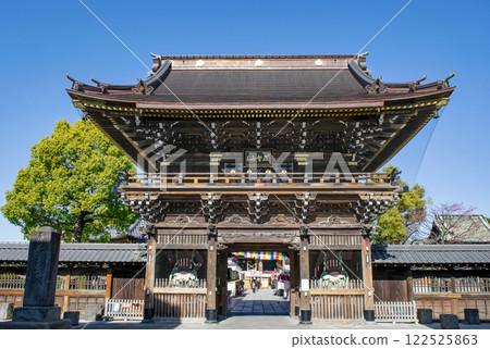Setsubun Festival at the Sanmon Gate of Sojiji Temple, Nishiarai Daishi, Tokyo Setsubun Festival at the Sanmon Gate of Sojiji Temple, Nishiarai Daishi, Tokyo 122525863
