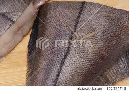 The process of simmering flounder roe 122526746