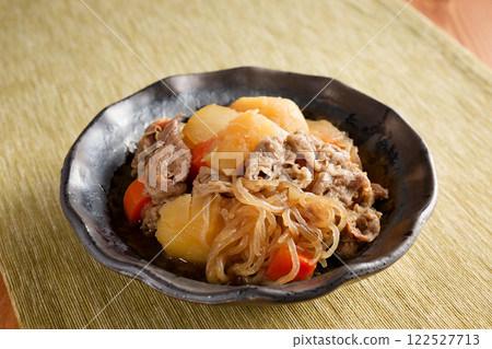 肉和土豆 122527713