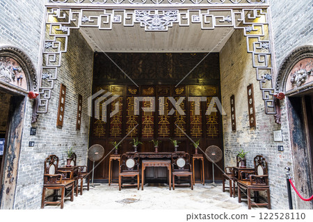 Interior view of Lou Kau Mansion built with Portuguese decoration and Chinese architectural style. China. This is part of the UNESCO World Heritage. 122528110