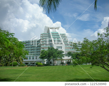 Panoramic view of seaside resort hotel Panoramic view of seaside resort hotel 122528940
