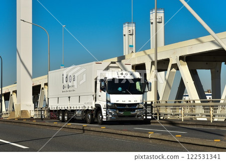 Image of logistics Large truck Image of logistics Large truck 122531341