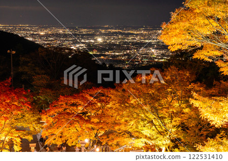<神奈川縣>大山阿夫利神社的紅葉彩燈 122531410