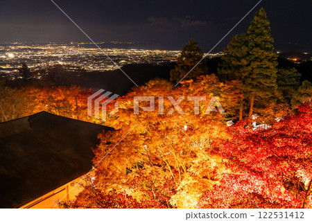 <神奈川縣>大山阿夫利神社的紅葉彩燈 122531412
