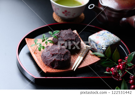Ohagi, a Japanese sweet that represents Japan Ohagi, a Japanese sweet that represents Japan 122531442
