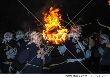 Dazaifu Tenmangu Shrine Onisube Ceremony 122531756