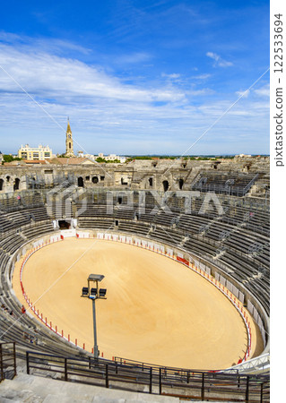 Amphitheatre, Nimes, France Amphitheatre, Nimes, France 122533694