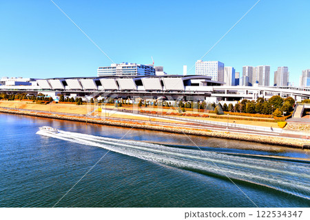 Kiyari Bridge / View of Toyosu Market from Shinonome Canal (Koto-ku, Tokyo) [2025.1] 122534347
