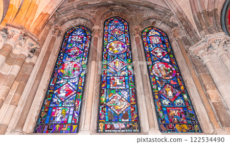 Notre-Dame Collegiate Church of Semur-en-Auxois, france Notre-Dame Collegiate Church of Semur-en-Auxois, france 122534490