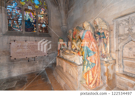 Notre-Dame Collegiate Church of Semur-en-Auxois, france Notre-Dame Collegiate Church of Semur-en-Auxois, france 122534497