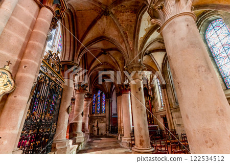 Notre-Dame Collegiate Church of Semur-en-Auxois, france Notre-Dame Collegiate Church of Semur-en-Auxois, france 122534512