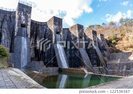 Scenery of the Toyonike Dam 122536387