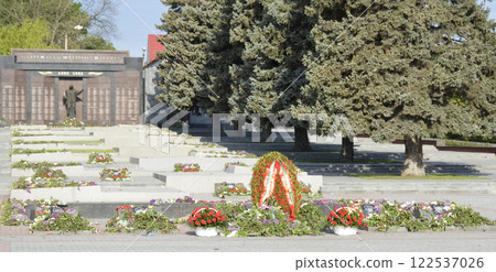 flowers from the President and people of Transnistria on the graves 122537026