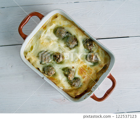 Lasagne alla napoletana 122537123