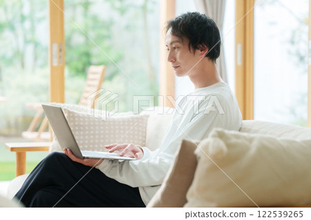 Male personal computer Male personal computer 122539265