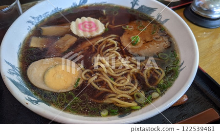 醬油拉麵 醬油拉麵 122539481