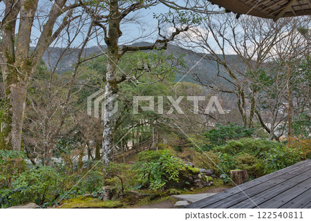 從臥龍山莊眺望的庭園 從臥龍山莊眺望的庭園 122540811