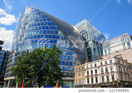 A very beautiful view of central London A very beautiful view of central London 122540984