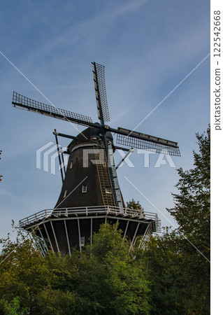 Stroll through the streets of Amsterdam, the capital of the Netherlands 122542668