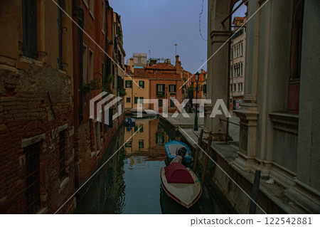 Tour the tourist spots of Venice, Italy, the city of water Tour the tourist spots of Venice, Italy, the city of water 122542881